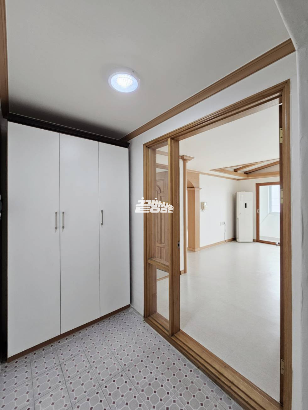 경북 구미시 상모동 14-8 삼화하이츠동 상모초등학교 인근 쓰리룸! 주인세대 클라쓰 #구미빌라 #구미쓰리룸 #주인세대 월세 매물번호 11478 사진 2